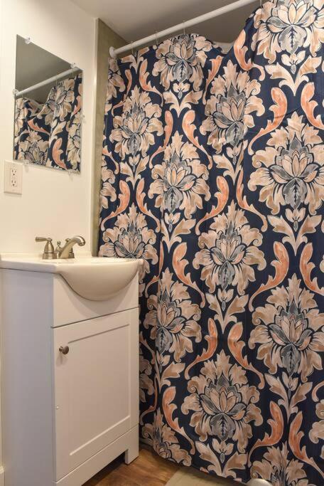 Cozy Mount Washington Home With Parking-Sleeps 4 Pittsburgh Bagian luar foto